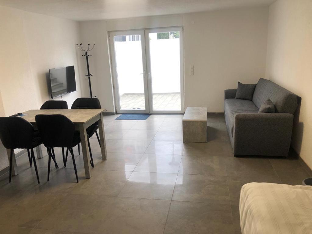 Erbacher Ferienwohnung 2 Erbach an der Danau ภายนอก รูปภาพ
